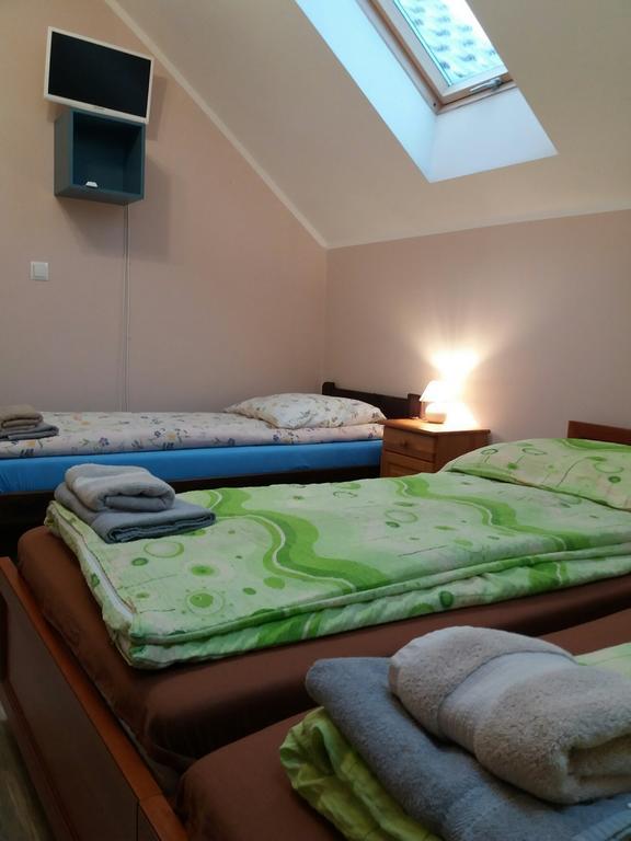 Noclegi Avoca Пижовице Екстериор снимка